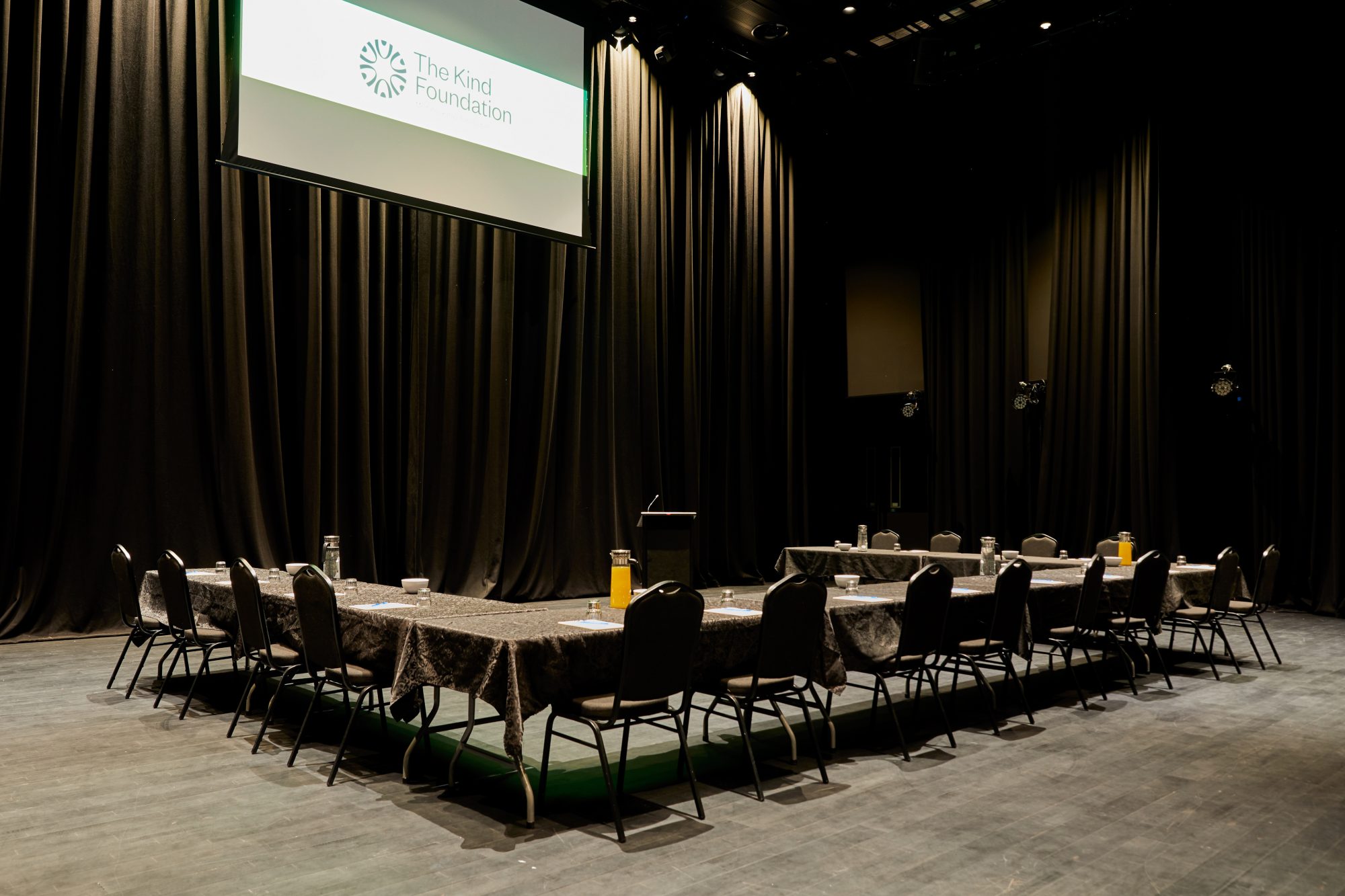 HotelGive_conference