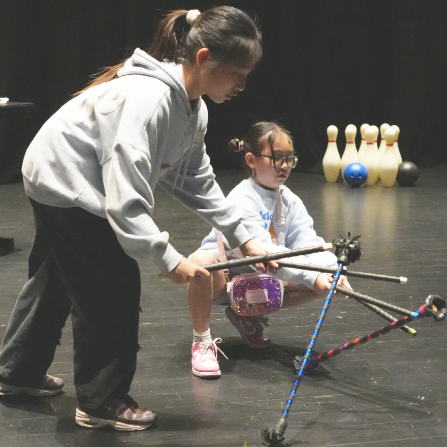 DSC06062 lighten 880